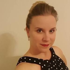 Meet your Posher, Andrea